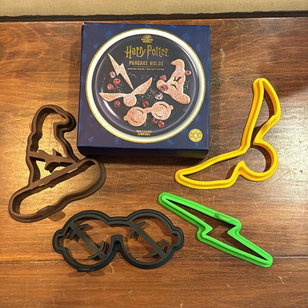 Williams Sonoma this set